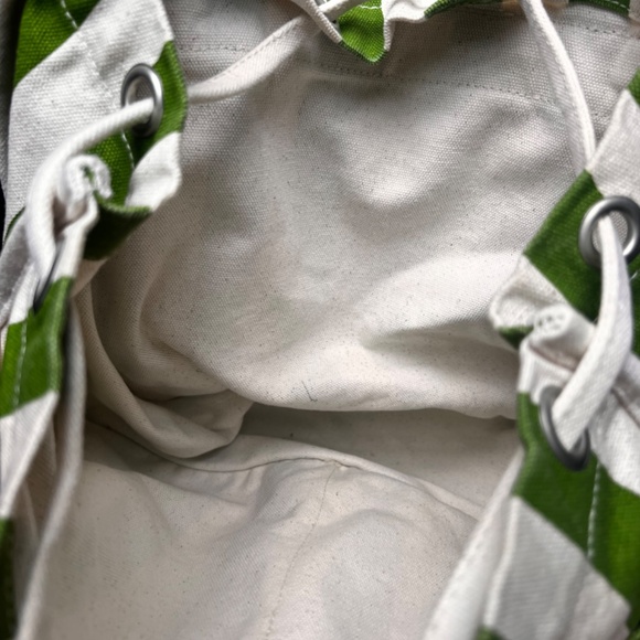 Baggu Drawstring Backpack - Picture 4 of 5